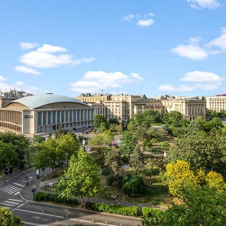 Green Muse On Victoriei Boekarest Buitenkant foto